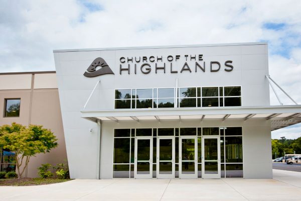 Church of The Highlands2